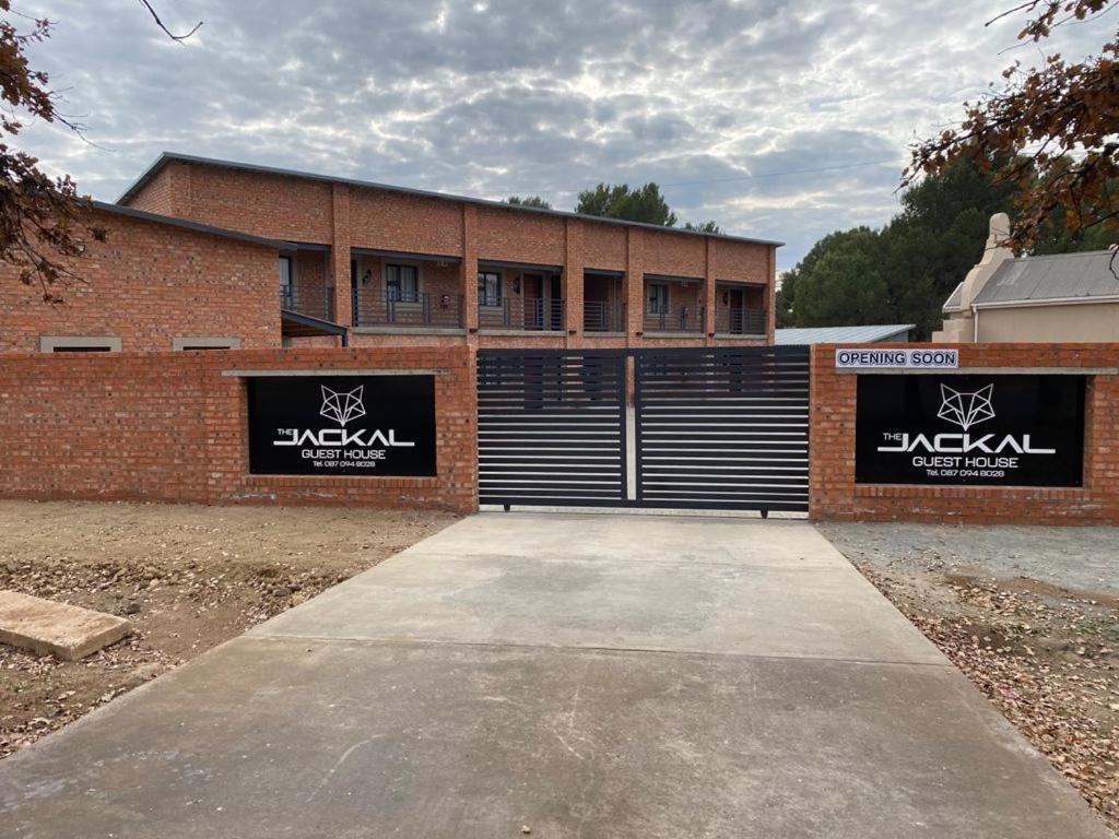 The Jackal Guesthouse Aliwal North Extérieur photo