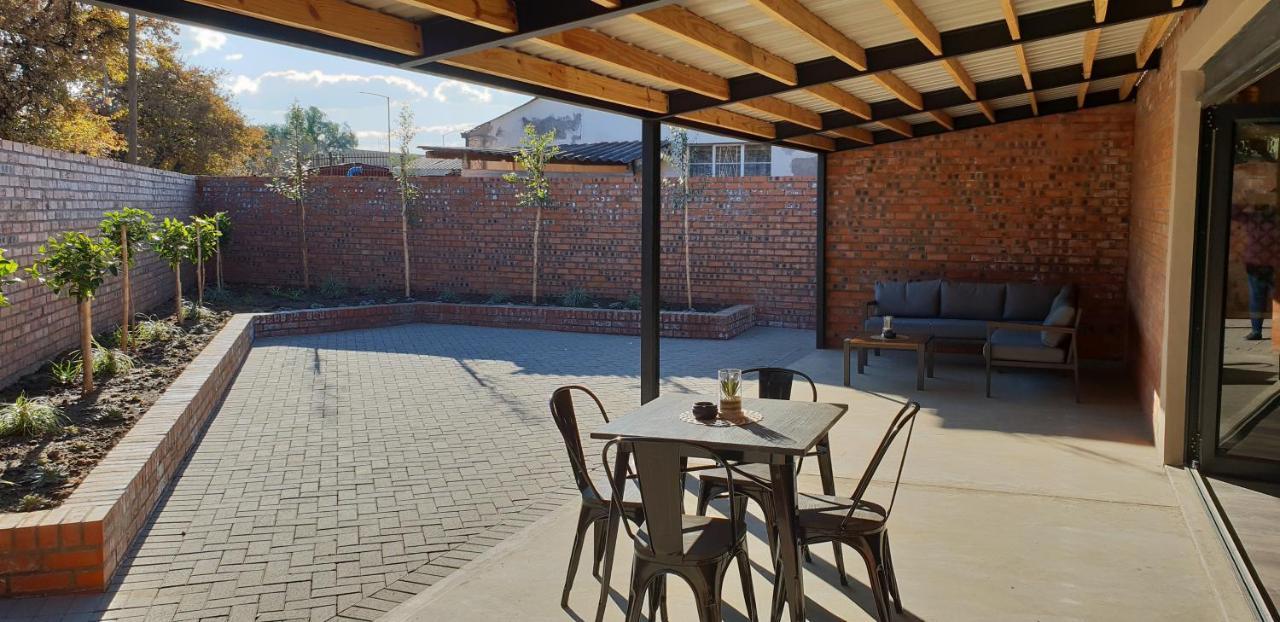 The Jackal Guesthouse Aliwal North Extérieur photo